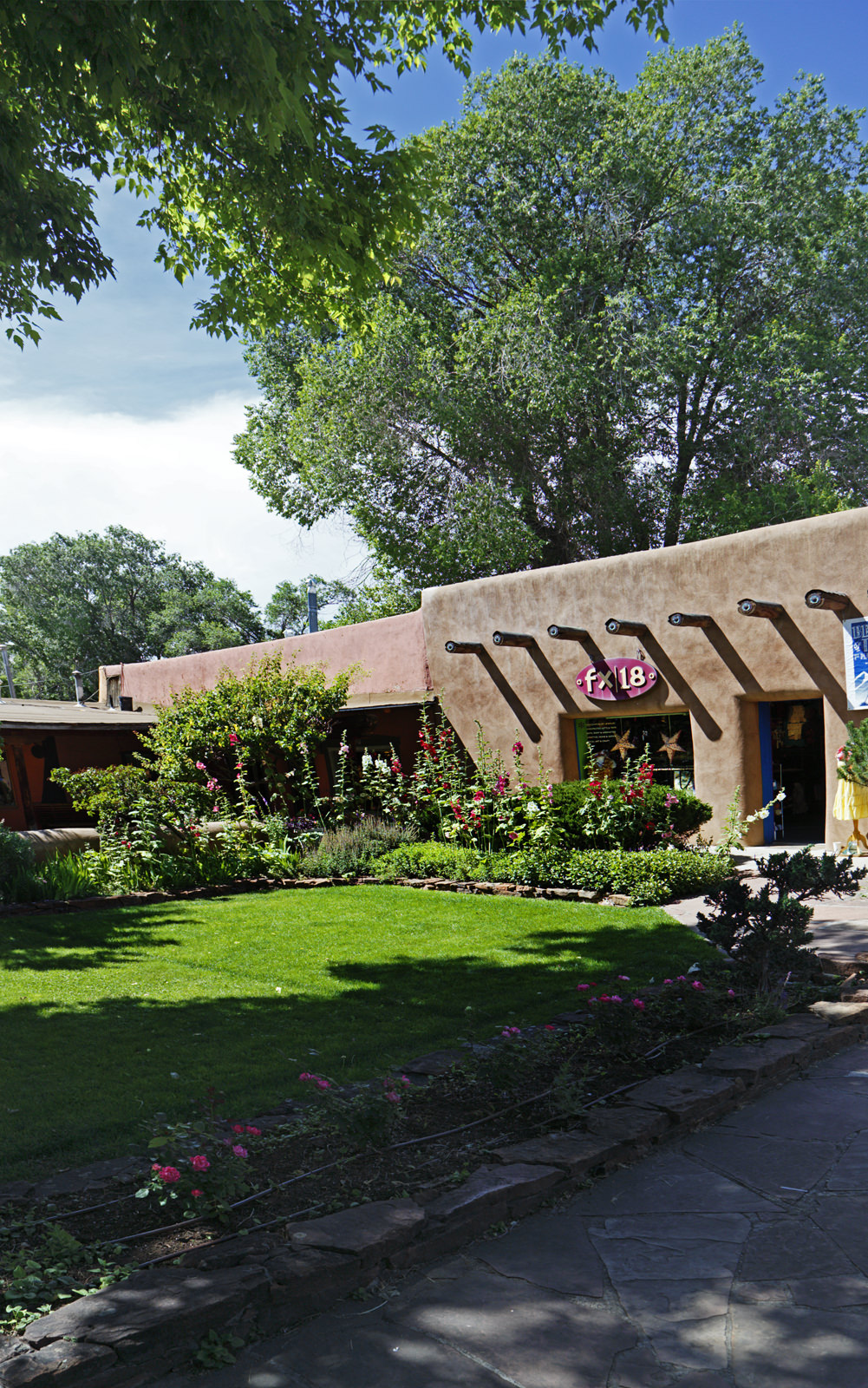 Shops adjacent to Taos Plaza